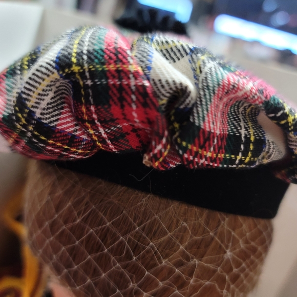 24 inch Porcelain Fiona Doll - Picture 10 of 13